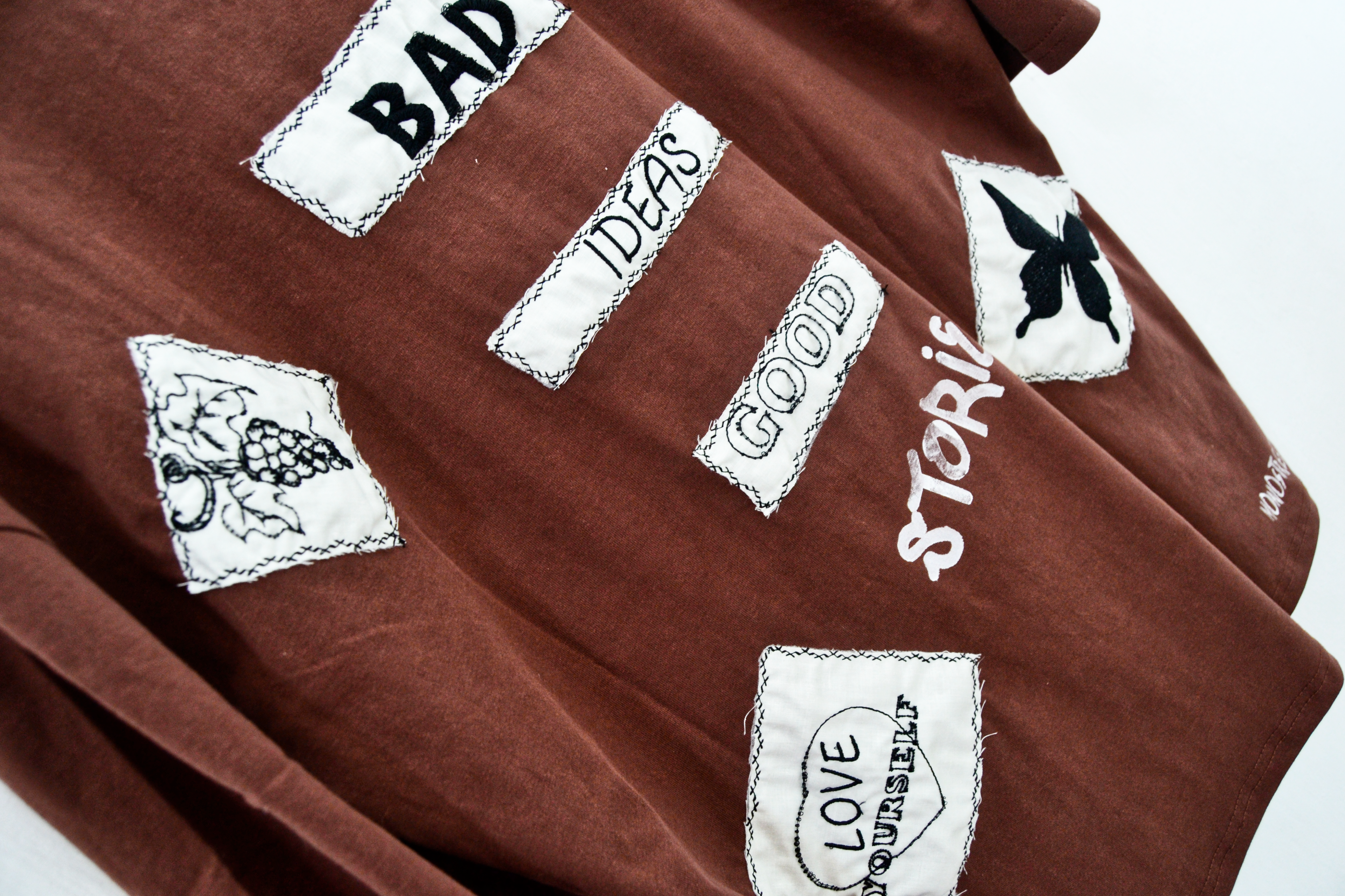 Camisetas BAD IDEAS