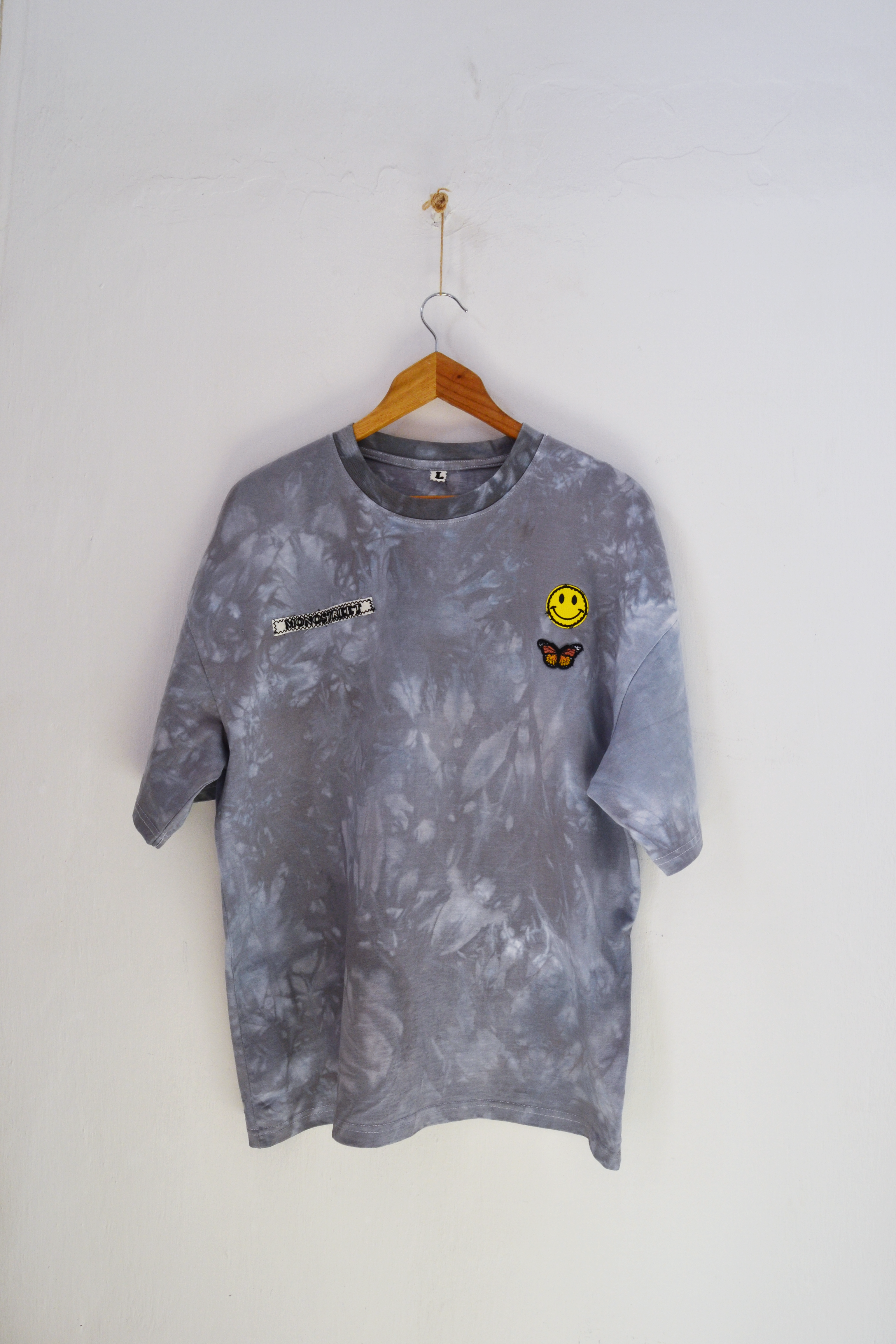 Camiseta NEED MONEY